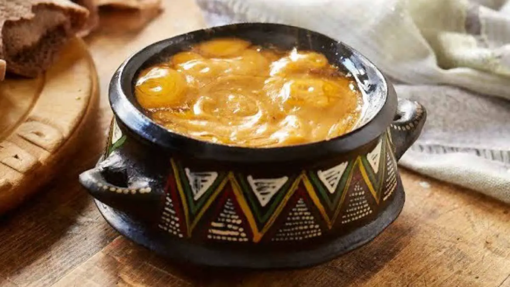 Ethiopian cultural food made of pea stew.
